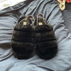 Black ugg slippers